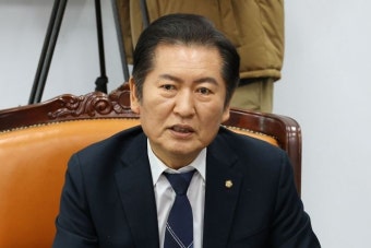 민주당, 차기 당대표 누가 될까... 4선 정청래·3선 박찬대 거론돼