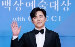 이병헌이 2위, 그럼 1위는?... 국민들이 가장 사랑하는 영화배우 순위 나왔다
