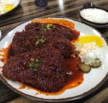 줄 서서 먹던 디진다 돈까스를 롯데리아에서?... 맵덕후들 위한 디저트 나왔다
