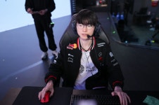 LCK 정규시즌 개막전, '구마유시' 한화생명 웃고 '페이커' T1 울었다