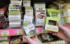 요즘은 명동 아닌 성수간다... 외국인 관광객 제대로 홀린 이 편의점