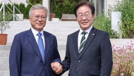 李대통령, 文 전 대통령과 내달 1일 청와대 오찬