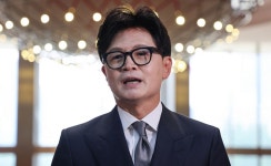 이재명 대통령 지지율, 49.4%로 반등... 한 달 만에 부정평가 다시 추월