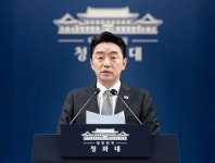 강훈식 비서실장 사의표명