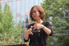 농인들의 한 목소리 “농인의 삶 무너뜨린 행복팀, 엄벌하라!”  