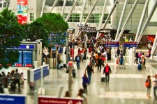 인천국제공항 제2여객터미널 장애인 편의시설 개선해야