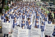 [사진] '발달장애 국가책임제' 위해 온 몸 던지는 발달장애인 가족들 대표 이미지