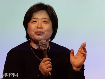 어쩌면, ‘이상한 몸’과 살아가는 장애여성들의 이야기
