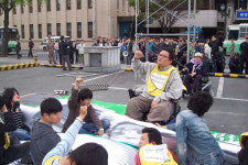 [노금호④] 투쟁의 낭만과 삶의 지긋지긋함 / 홍은전