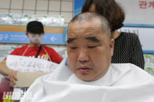 [투쟁결의문] 좁은 지하철과 엘리베이터, 장애인이 이동할 때 길을 양보해주세요 / 김재학