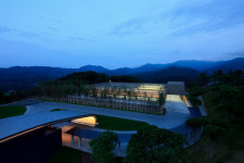 아난티 코드 가평, 라켓 클럽 리뉴얼 오픈…울창한 숲속 테니스 한 게임