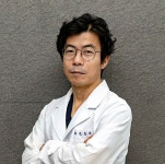 팔꿈치통증 테니스엘보 치료, 방치말고 진행해야  