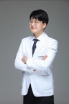 슬릭백 하다가 정형외과 찾는다? 족저근막염 주의해야