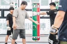 천안 아웃핏 대표, 아산탕정 헐크복싱 본점 오픈