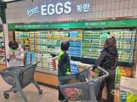 롯데슈퍼, 그랑그로서리 도곡점서 프리미엄 계란·친환경 양곡 운영