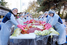 서울교통공사, 사랑의 김장 나눔 행사…취약계층에 전달