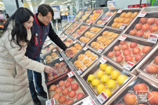 대형마트 3사, 설 선물세트 본판매 개시…가성비 확대