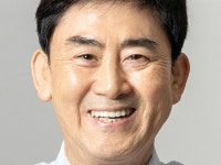 100년에프앤비세곡한우지점 | 교촌에프앤비, 송종화 대표이사 재선임···"'100년 기업' 기반 다질 것"