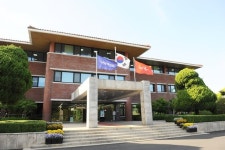 공공성 강화 마사회, 국민생활승마 지원 위해 선수단 해체