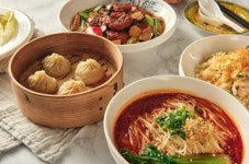 크리스탈제이드, 용산 아이파크몰점·잠원동 파스텔프라자점 오픈
