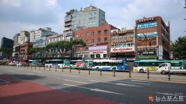 [도시탐구] 모란시장과 모란역에 모란이 들어간 사연