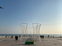 [뉴스포스트 포토] 코로나에 한파까지...썰렁한 해운대