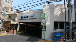 [종로의 마을버스] ③ 돈의문 밖 교남동 일대의 변화를 엿볼 수 있는 