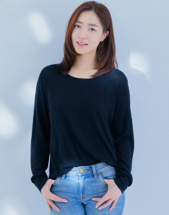 류화영, 린브랜딩과 전속계약으로 새출발