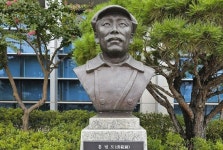 대통령실 윤, 홍범도 흉상 문제 본인 생각 말한 적 없다