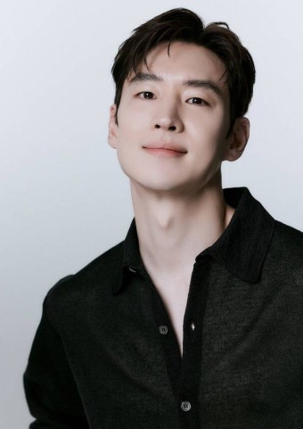 이제훈, 서울아산병원 불우환자들 위해 1억원 기부