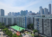 [재건축 PICK] 여의도 시범 데이케어센터 논란…한국자산신탁, 해법 있나?