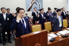 [2024 국정감사] 방심위 한강 작품 불법 유통 적극 대응하겠다