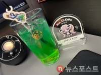 [체험기] 주황버섯 키캡 슬라임 에이드 눈길…넥슨 메이플 아지트 PC방