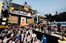 [주말엔 이 축제] 가마솥더위 치맥으로 이겨내자