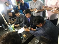 편의점 점주, 홍종학 장관에 근접출점 문제는 죽고 사는 문제, 모두가 먹고 살 수 있게 해달라