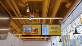 [르포] 정용진 버거 가성비 전략 통할까…노브랜드 버거 매장 가보니