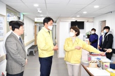 [발로 뛰는 시정] 김상호 하남시장, 신종코로나 대책본부 점검·격려