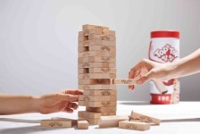 슬기로운 집콕생활...신세계百, 보드게임 사은행사