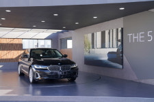 BMW, 수입차 업계 최초 한국서 신차 공개…신형 5·6시리즈 등판