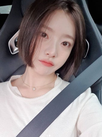 벤, 이욱 W재단 이사장과 공개열애 1년만에 백년가약