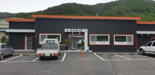 이강덕 포항시장, 죽장한의원 방문⋯ 의료취약지역 보편적복지 강조