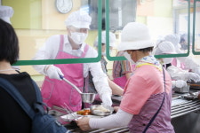 [18일 의왕시 소식] 김성제 시장, 초복 경로식당 배식봉사 실시 등