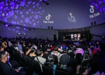 틱톡 인기 크리에이터 300명 운집⋯크리에이터나잇 열렸다