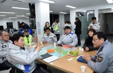(주)세스코 경기북부지역단 경기북부지부 | [27일 의정부시 소식] 흥선권역 4개 자율방범대 연합 야간 합동순찰 등
