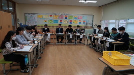 [31일 울진군] 생활원예 기술교육생, 웹툰영화제서 국화 분재 전시 등