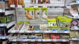 [흔들리는 편의점]㊦ 할인전쟁… PB로 승부수 띄운다