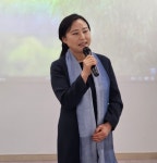 [인터뷰] “시 낭송 많이 하세요! 뇌가 젊고 맑아집니다”