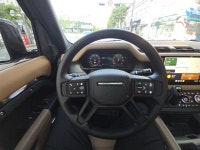 [시승기] 승차감·존재감 끝판왕…올 뉴 디펜더 130 캡틴 체어스