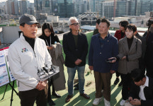 구로구 가리봉2구역 찾은 오세훈…주택시장 안정화 이뤄낼 것