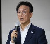 與전당대회 삼킨 '신천지' 논란…김민석 
